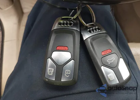 2017 Audi Q7 Prestige z USA, uszkodzony, nr VIN WA1VAAF74HD050847